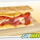 Subway сандвич с пушена шунка, салам и кашкавал