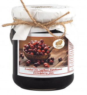 Поляна Сладко от червени боровинки