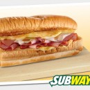 Subway сандвич с шунка, яйце и кашкавал